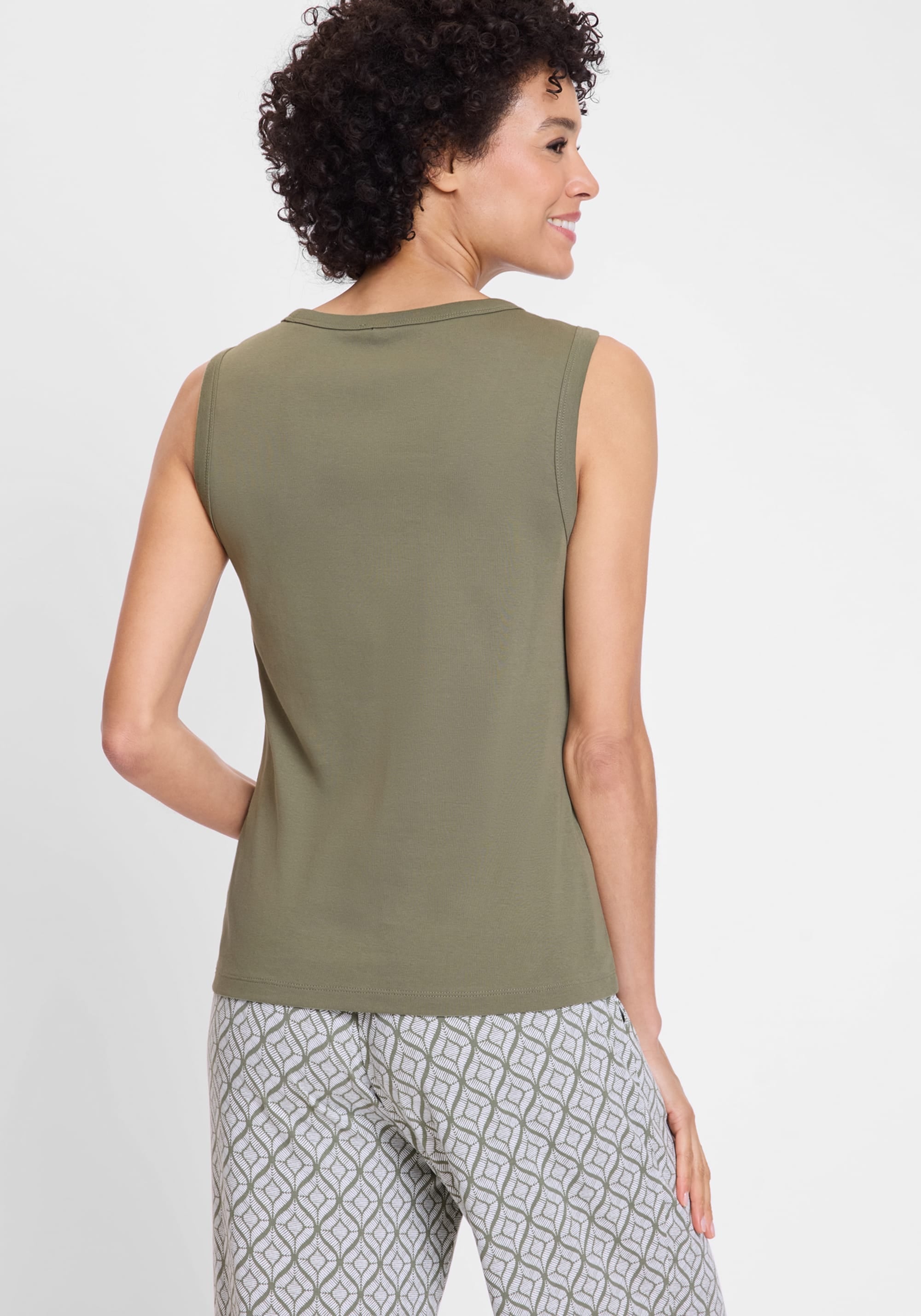 Edmonton Essence™ | Classic Sleeveless Top