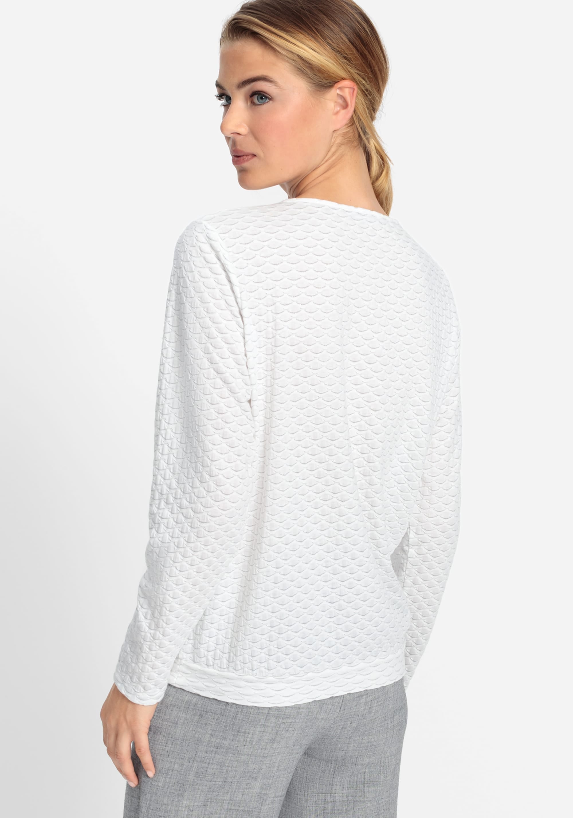 Edmonton Essence™ | Keyhole Neck Tee