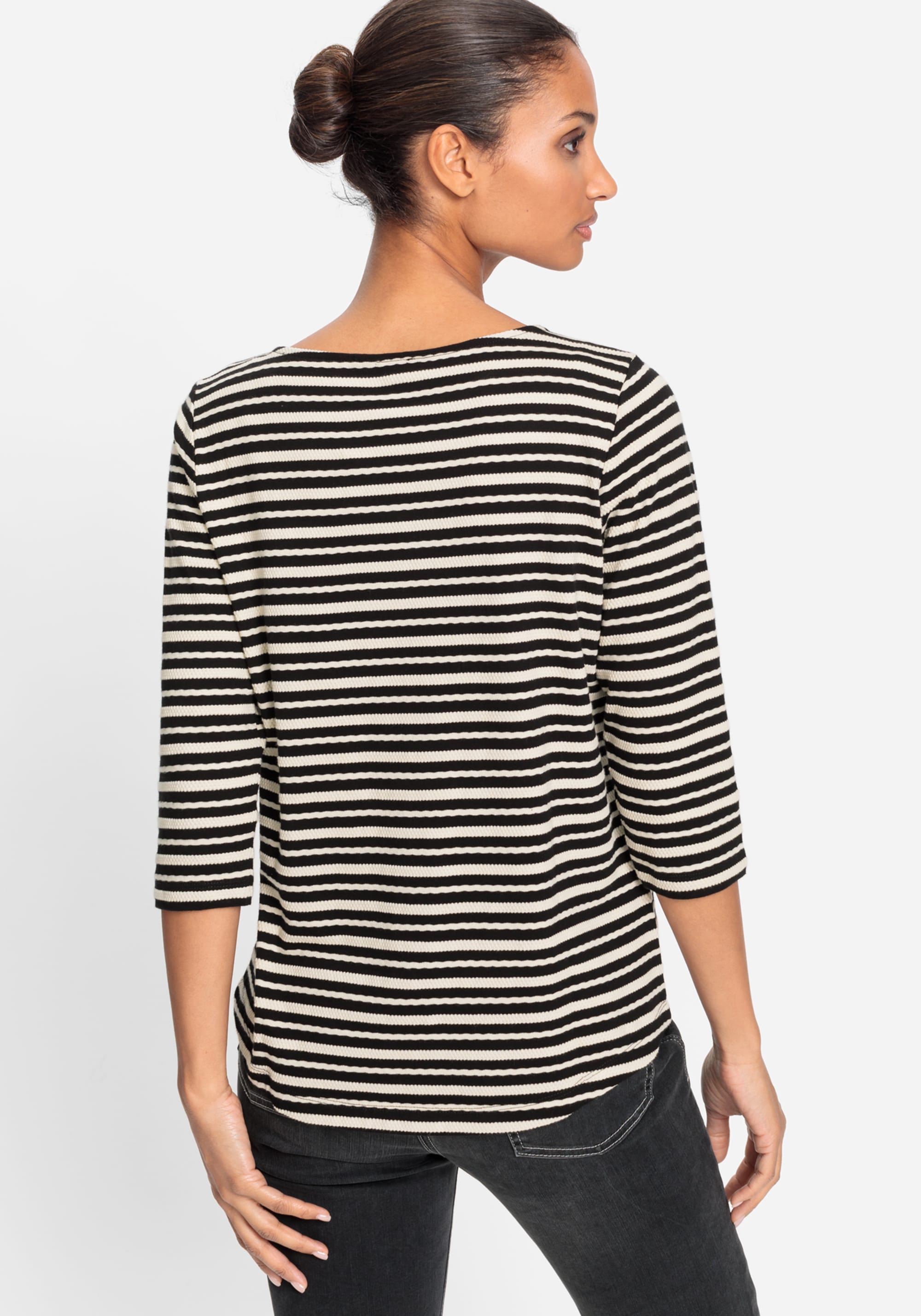 Edmonton Essence™ | Textured Striped Tee