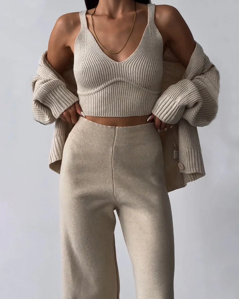 Edmonton Essence™ | Stylish Two-Piece Set