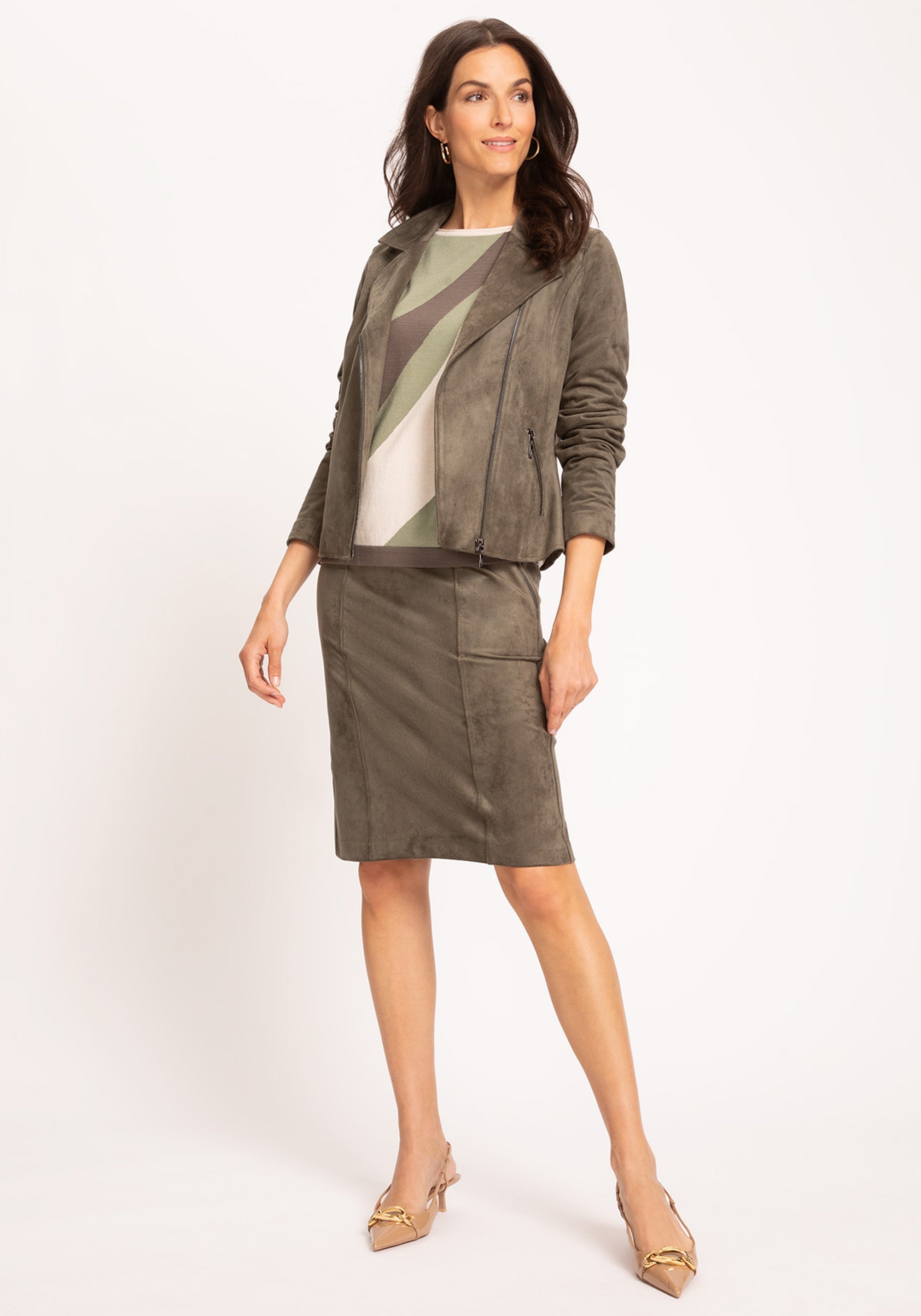 Edmonton Essence™ | Suede Pull-On Skirt
