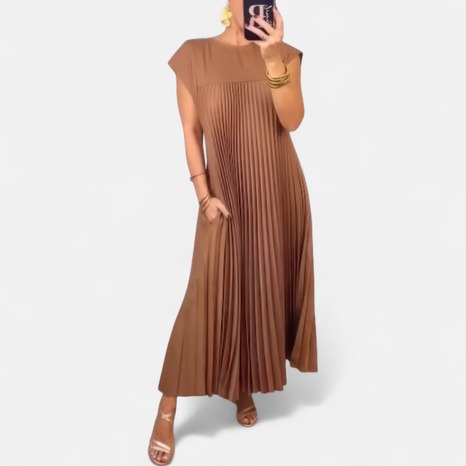 Edmonton Essence™ | Chic Pleated Dress