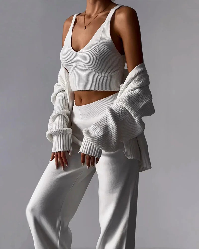 Edmonton Essence™ | Stylish Two-Piece Set