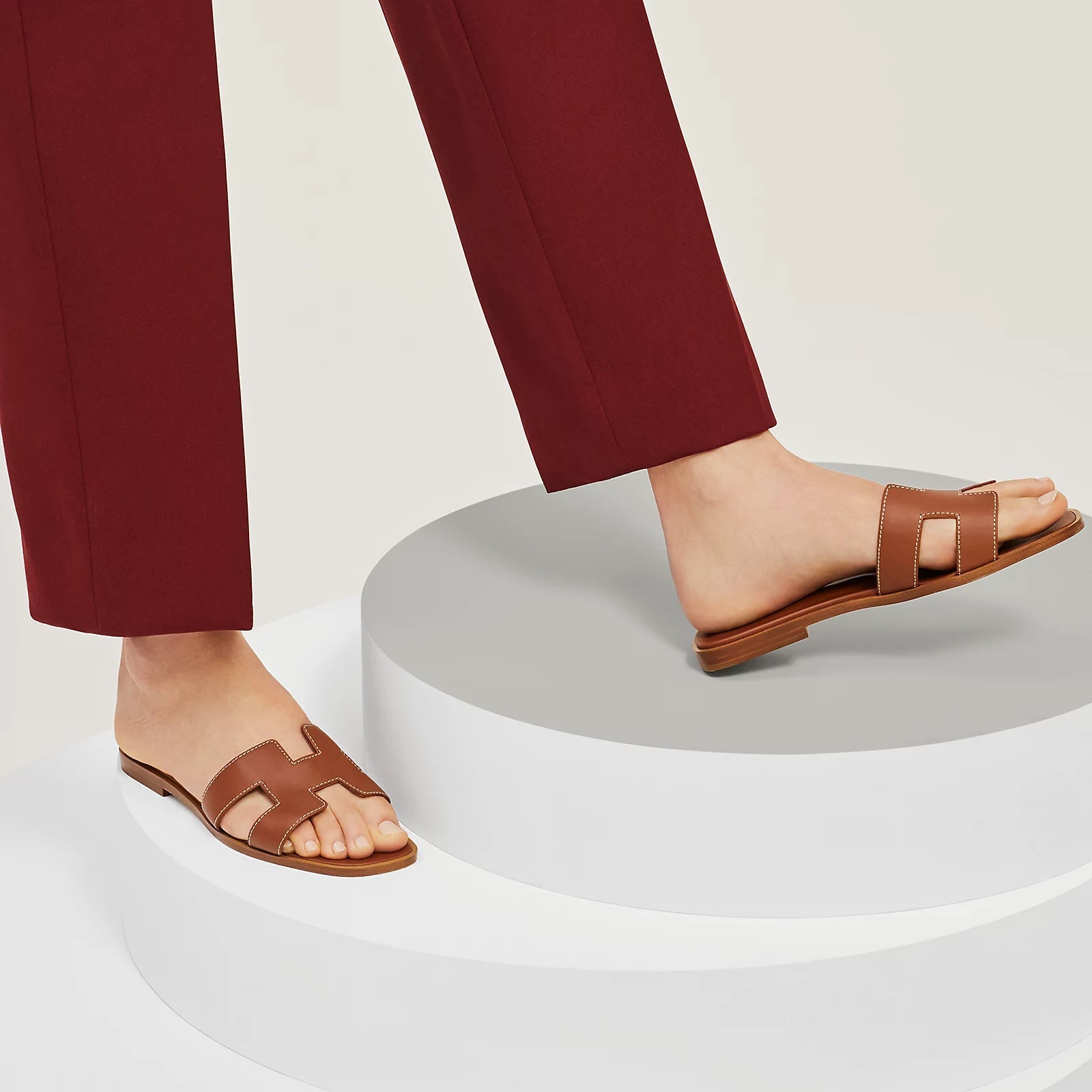 Edmonton Essence™ | Elegant Sandals