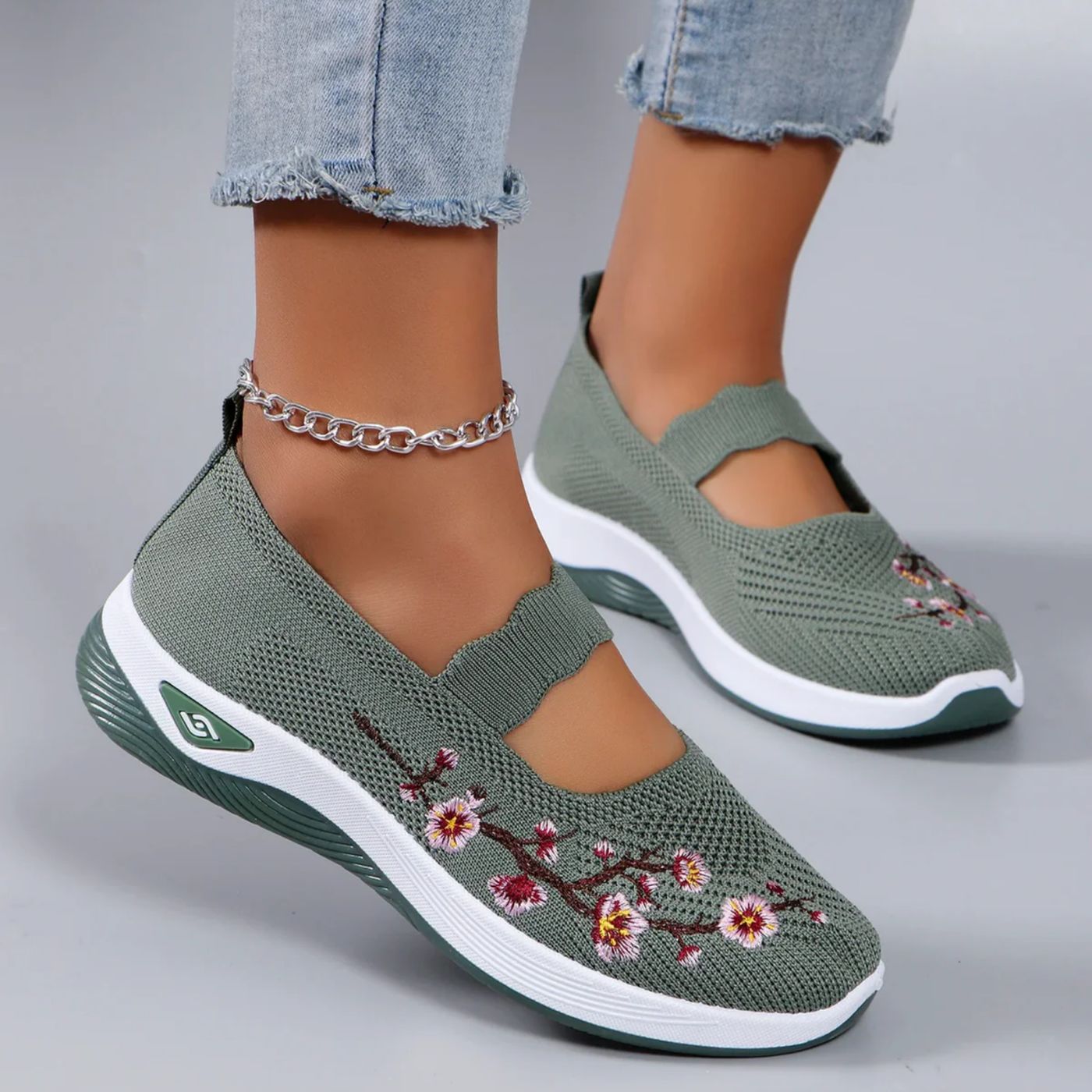 Edmonton Essence™ | Stylish Orthopedic Footwear