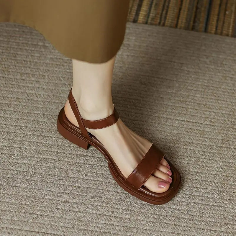 Edmonton Essence™ | Comfortable Sandals
