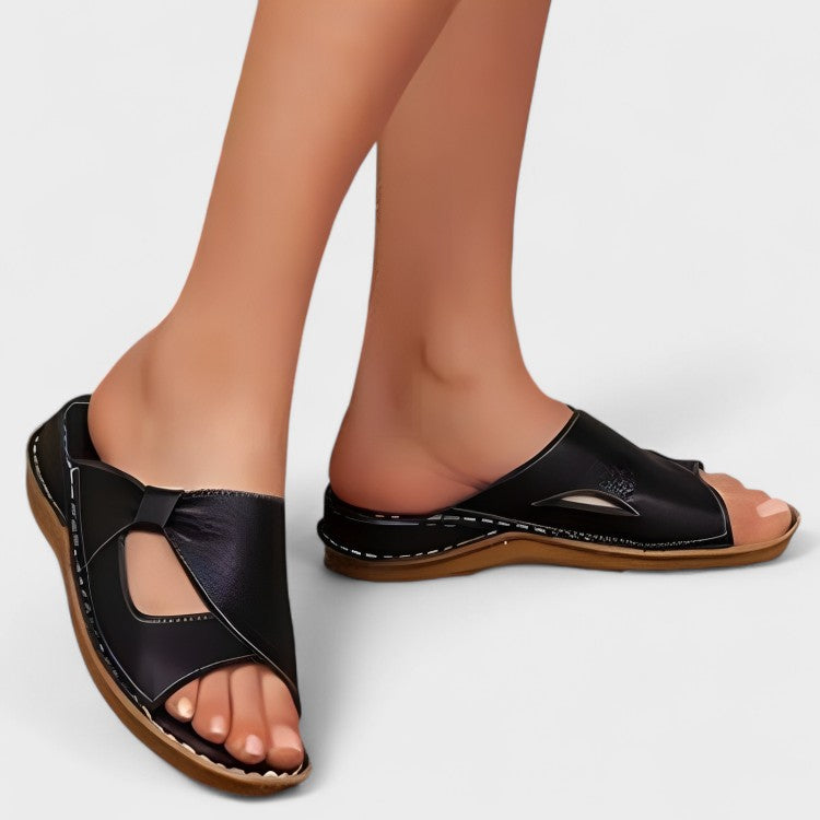 Edmonton Essence™ | Comfortable Stylish Slides