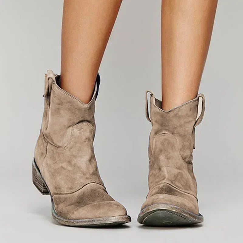 Edmonton Essence™ | Vintage Elegant Boots
