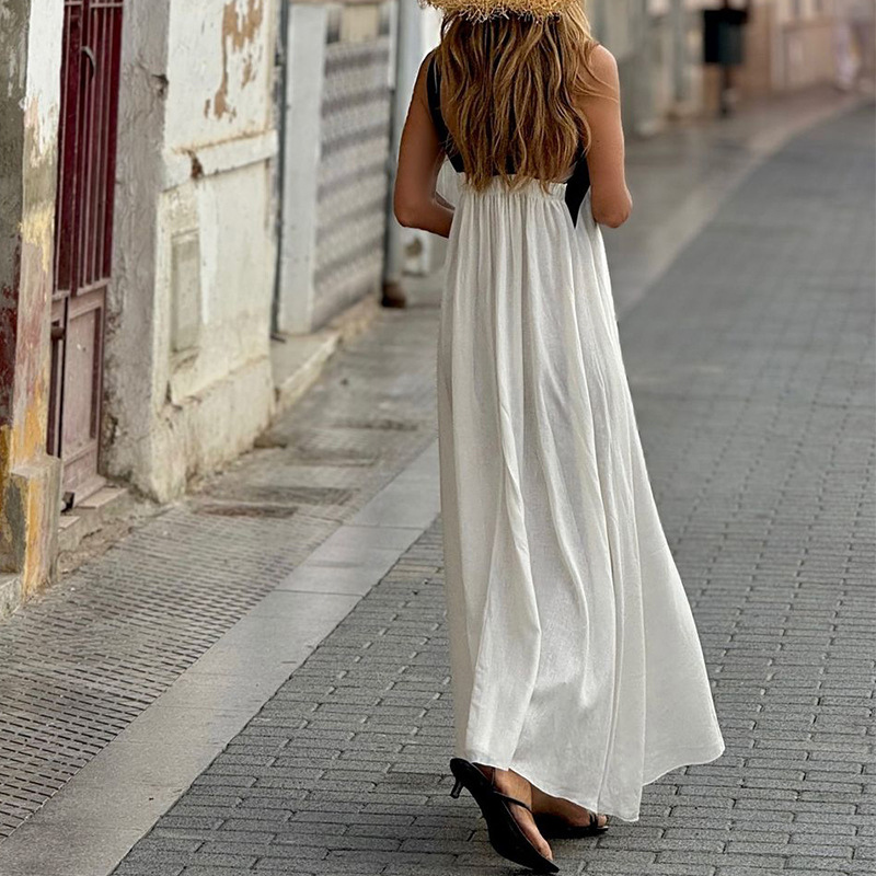 Edmonton Essence™ | Chic Crossover Dress