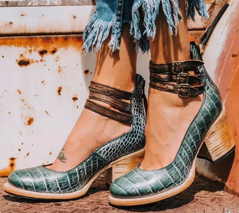 Edmonton Essence™ | Elegant Shoes for Women