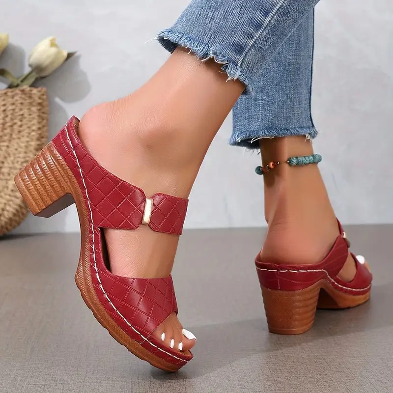 Edmonton Essence™ | Chic Comfortable Sandals