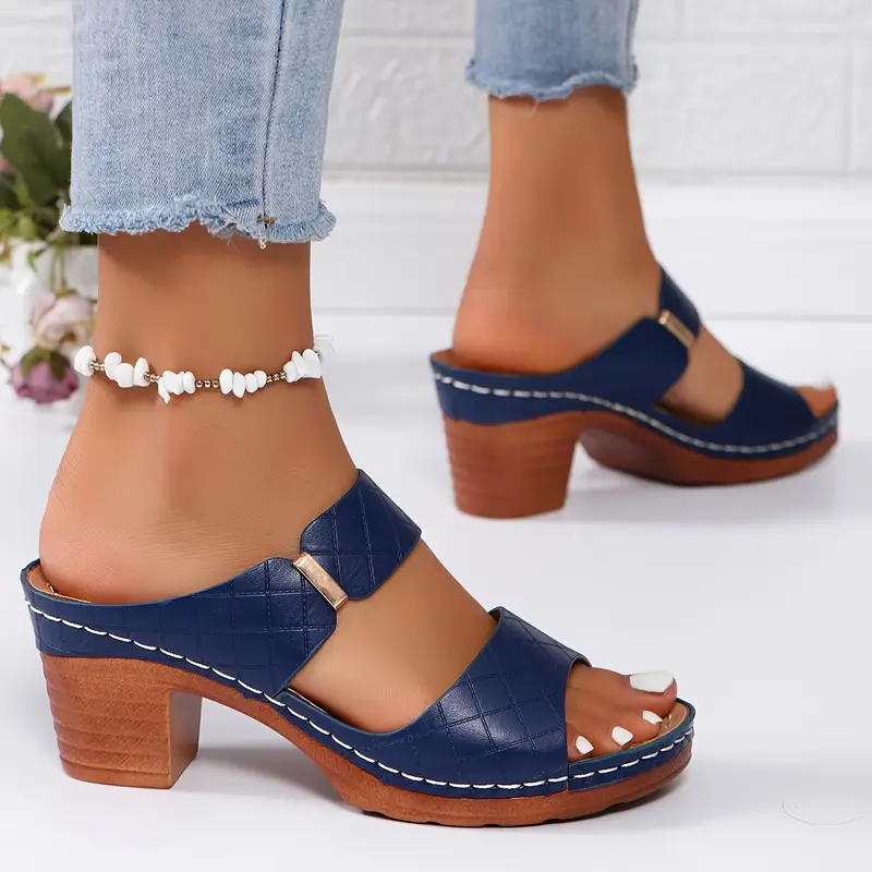 Edmonton Essence™ | Chic Comfortable Sandals